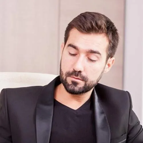 عکس کارمند2 عکس کارمند2
